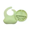 4 pcs bebê placa de silicone impermeável bibs colher conjunto de garfo crianças utensílios de mesa antiderrapante bebê alimentação pratos BPA Acessórios gratuitos G1210