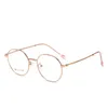 チタン合金光フレームトレンド女性近視ガラスフレームフラットメタルラウンド眼鏡快適な学生卸売