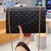 حقيبة الكتف Crossbody حقيبة اليد محفظة محفظة الشريط Twill Fanny Messenger Postmen Chain Square Square Envelope Plain Hasp Luxurys Designer Women Handbags Facs