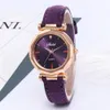 Rhinestone Women's Watch Fashion Exquisite Leather Casual Luxury Analog Quartz Crystal Armbandsur Armband
