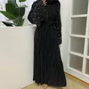 最新の現代のファッションフリル水玉のイスラム服カフラの真珠の女性イスラム教徒のMaixカジュアルドレスAbaya
