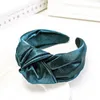 Ny lysande tyg Hårband vid sidan Huvudband Kvinnor Soft Center Knot Hår Hoop Casual Hair Tillbehör Turban Partihandel