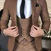 Bruin Business Men Past Slim Fit Mannelijke Mode Bruiloft Tuxedo voor Bruidegom Diner 3 Pieces Jacket Vest met Broek Formele Kostuum X0909