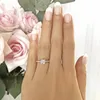 Cluster Rings Emerald 925 Sterling Silver Ring Finger Four Princess Cut Topaz Gemstone Elegant For Women Engagement Wedding Jewelr1202040