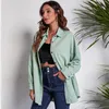 Vestes Femmes 2022 Printemps Vert Femme Veste en velours côtelé Chemise solide Chemise à simple boutonnage Collier à manches longues Bouton de poche Femmes