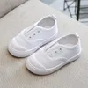 Çocuk Tüm Beyaz Tuval Ayakkabıları Öğrenci Rahat Çocuk Loafer'lar Okul Erkek Kız Yumuşak Alt Bez Kumaş Sneakers Ayakkabı 210308