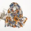 Mode Kvinnor Viscose Scarf Retro Floral Fringe Hijab Lady Soft Sjalar och Wraps Kvinna Foulards Echarpe 180 * 90cm