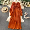 Foumlina New Spring Fashion Full Sleeve Rund Neck Lång Klänning Kvinnor Lace Up Hollow Out Back A-Line Pleated Chiffon Maxi Dress Y0603