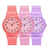 Montre de Luxe Classic Ladies Watch Quartz Watches 34mm Moda Bilek Swatch Kadınlar İçin Bilek saati Hediye Butik Bileklik