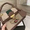 Amazing Small Totes Bags New Luxurys Designers Bag Classic Shoulder Chains Leather Handbags Girl Fashion Women Cross Body Clutch Bag