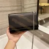 Bolsas de ombro de moda luxuosas para designer de luxuosas de couro por atacado Mulheres formais dobradas bolsas de couro cruzar bolsas de embreagem de corpo cruzado