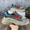 2022 Retro Casual Shoes Womens Mens Chaussures Sneaker Mesh Trainer för gammal Pappa Triple S Party Trendy Skor Daglig Livsstil Skateboarding Tennis