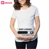 Dziewczynka Ładowanie Kobiet Kobiety W Ciąży Drukowana T Shirt Mama Maternity Z Krótkim Rękawem Ciąża Ogłoszenie Topy Tee Zabawne Odzież X0628