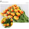 100pcs Tulips en latex Artificial PU Bouquet Véritable Touch Fleurs pour la décoration de la maison Décoratif de mariage 8 couleurs Option