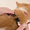 Collari per gatti Guinzagli durevoli e regolabili Imbracatura per cani da compagnia Stampata con giunto a scatto Trazione Guinzaglio da passeggio Forniture per prodotti