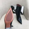 Amina Muaddi Giorgia botines de tacón alto transparente Tacón cúbico punta puntiaguda Cremallera lateral Suela de cuero Botines para mujer zapatos de diseñador de lujo calzado de fábrica