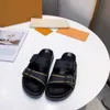 Zapatillas de plataforma de piel de becerro de moda, sandalias de lujo italianas de diseñador, mulas clásicas para exteriores, mocasines de goma Fip 231115