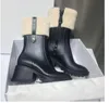 2021 여성 Betty Rain Boot PVC 발목 부팅 Rainboots PVC Beeled 부츠 지퍼 빈티지 스퀘어 헤드 신발 패션 무릎 - 하이 부트 마틴 부츠 35-40