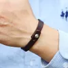 Простые пуговицы браслеты кожа браслет браслет манжеты браслет Женщины мужская мода -модная черная коричневая воля и песчаная