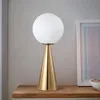 Lampada da tavolo nordica semplice con sfera di vetro, moderna camera da letto in ferro battuto, comodino, lampada da lettura a led, soggiorno, studio, lampade da scrivania