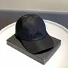2021SS Invertiertes Dreieck Metall Logo Kappe für Männer Frau Hochwertige Version Outdoor Hüte Baseball Caps Patchwork Sommer Sonnenblende