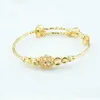 1 stks Vrouwen Baby Geel / Wit Goud Kleur Bal Kralen Carve Closed Bangles Verstelbare Bangle Q0719