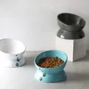 セラミック小/傾斜猫の犬の鉢引きえられた食べ物の水皿はこぼれたペットの快適な餌ボウル