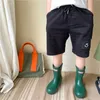 Летние мальчики сплошной цвет Олстик хлопок свободные шорты Детские мода Длина колена грузовые брюки 210615