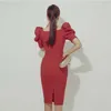 Vestito aderente sexy da donna coreana Abiti da festa midi con maniche corte a maniche corte con volant rosso per abbigliamento donna 210602