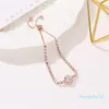 All'ingrosso-Europa Nuovo arrivo Braccialetti in oro rosa Catena a mano moda zircone cuore per accessori gioielli in pizzo con bretelle in rame con diamanti da donna