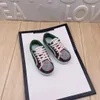 Scarpe per bambini Bambini Scarpe da ginnastica per bambini Moda Patchwor Lettera stampata Sport all'aria aperta di alta qualità Scarpe da passeggio per ragazzi Ragazze Sneaker casual antiscivolo