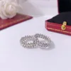 Luxus -Schmuck Frauen Band Ring Gold Nieten mit Diamantringen für Paar Ausrüstungsdesigner Punkstil Edelstahl Silber Fashion7490047