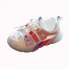 Sapatos de esportes infantis primavera e outono Meninas All-Match Sapatos Casuais Meninos Moda Respirável Sapatos de Net 210713