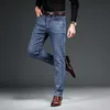 Mode Märke Men's Business Jeans Classic Loose Straight Denim Trousers Middle Unged Four Seasons Plus Storlek Stretch Casual Pants 210531