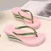 Wiggen slippers voor vrouwen sandalen plus size hoge hakken zomer schoen flip flop chaussures femme streep platform sandaal