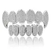 最高品質のヒップホップラッパーGrillz Gliling Iced Out Diamond Tight Top and Bottom Grills for Men Mold Silver Color Halloween Vampire Grillz