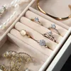 CaseGrace Stora PU Läder Multi-Layer Smycken Box Arrangör med Spegel Girl Halsband Ring Örhänge Jewellry Store Case Casket WLL774