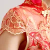 الملابس العرقية التطريز الأحمر شيونغسام الحديثة qipao طويلة الصينية المرأة التقليدية مساء ثوب الشرقية حزب اللباس الأنيق