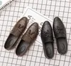 Mokasyny Buty Mężczyźni Letni Comfy Slip-on Casual Classic Drive Obuwie Marka Skórzany Moda Męska Sukienka But