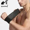 Поддержка запястья 1pcs Sports Elastic Compression Winding Bandage Banking Bankball Clacking Badminton Packence Gear Package