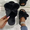 2021 Vinter Ny Inomhus Bow-Knot Kvinnor Fur Slippers Grå Rosa Solid Faux Fur Warm Plush Shoes Hem Ladies Fluffy Tofflor Y1120