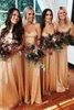 2021 Goedkope champagne bruidsmeisje jurken spaghetti riemen elastische satijnen vloer lengte op maat gemaakte bruidsmeisje jurk strand bruiloft gastkleding