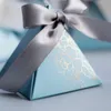 Hochzeitsgeschenkbox Kleine Papierfalte High-End-Pyramidenform Blaue Süßigkeitskiste Schokoladenverpackung mit Band