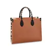 2021 Latest Women Designers Bags Leopard Print Side Large-capacity Shopping Bag Fashion Luxurys Shoulder Bags ON THE GO