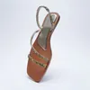 Retro kvinna skor rhinestone sandaler rensa klackar mittkalv rem stor storlek öppen toe 2022 sommar kostym kvinnlig beige original stor g