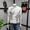 Erkek T-Shirt Mektup Baskı Ince 2022 Yaz Kore Yeni Trend Gençlik Kolay Eşleştirme Pamuk Yüksek Kaliteli Erkek Giyim Üst Mavi Siyah Beyaz M-5XL
