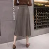 Femmes jupe brillante femmes mode rétro Style taille haute jupe plissée automne hiver bureau dame épaisse jupes chaudes 210311