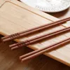 Haushalt geladenes Holz ohne Farbe, Wachsen, Hotel-Haushalts-Essstäbchen im japanischen Stil, kostenlose Gravur, Logo-Großhandel