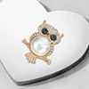 Gold Owl Brooch Pins Diamond Crystal Animal Owl Brooch Breastpin for Women Men Business Suit Fashion Jewelry Will and Sandy