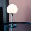 Lampy stołowe Nowoczesne szklane sypialnia Bedside Tecnolumen Bauhau Lekkie biurko Oświetlenie Lusters LED Fixtures